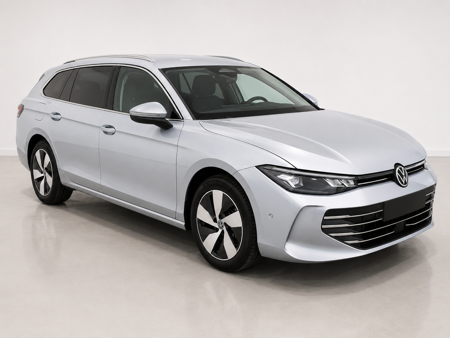 VW Passat 2.0 Tdi 122cv DSG - immagine 3